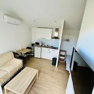  Appartement De La Lauze